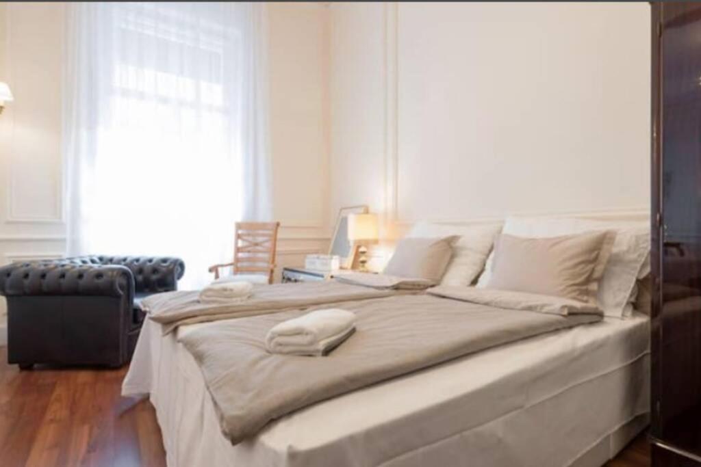 Luxury Art Deco Suite Close To Museum Of Fine Arts Budapest Exteriör bild
